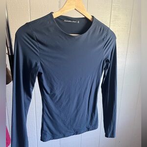 a&f soft matte seamless long sleeve